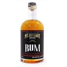 MT. DEFIANCE RUM 750 ML